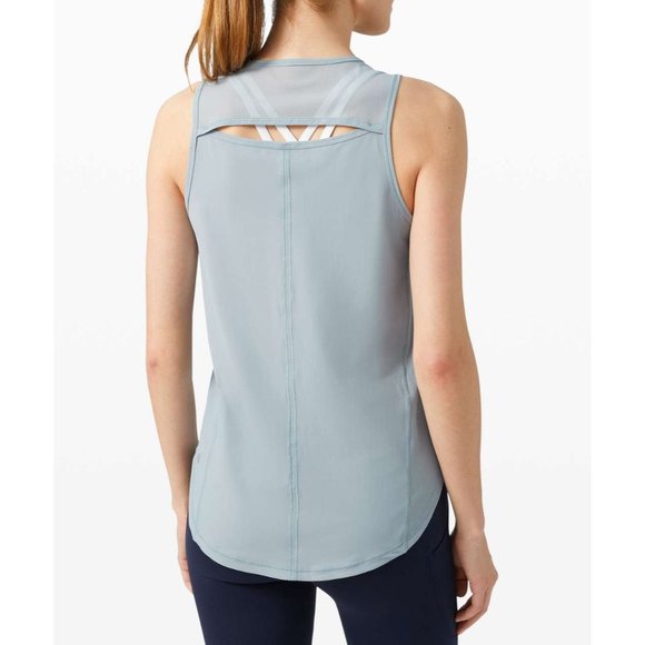 lululemon athletica Tops - NWT! Lululemon 'Sculpt Tank'
